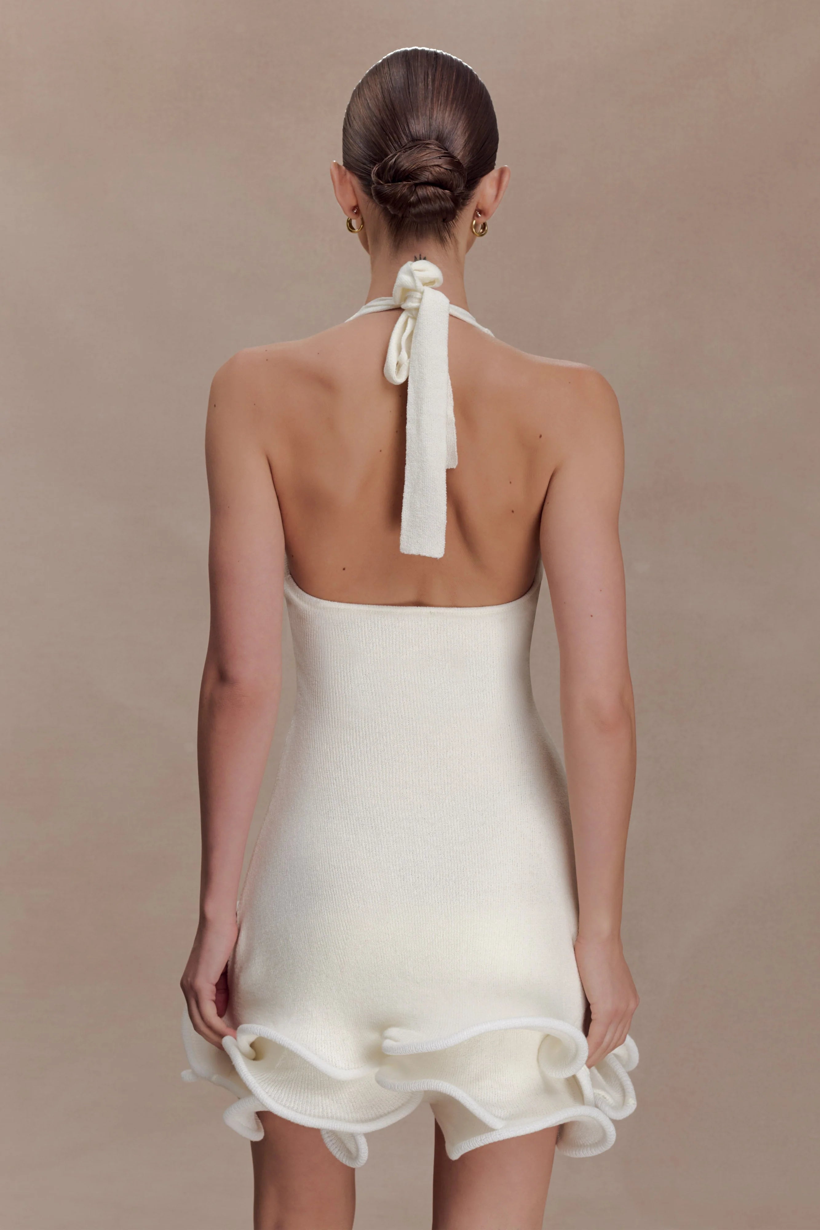 Willowmena Halter Neckline Mini Dress With Tubed Hem - White