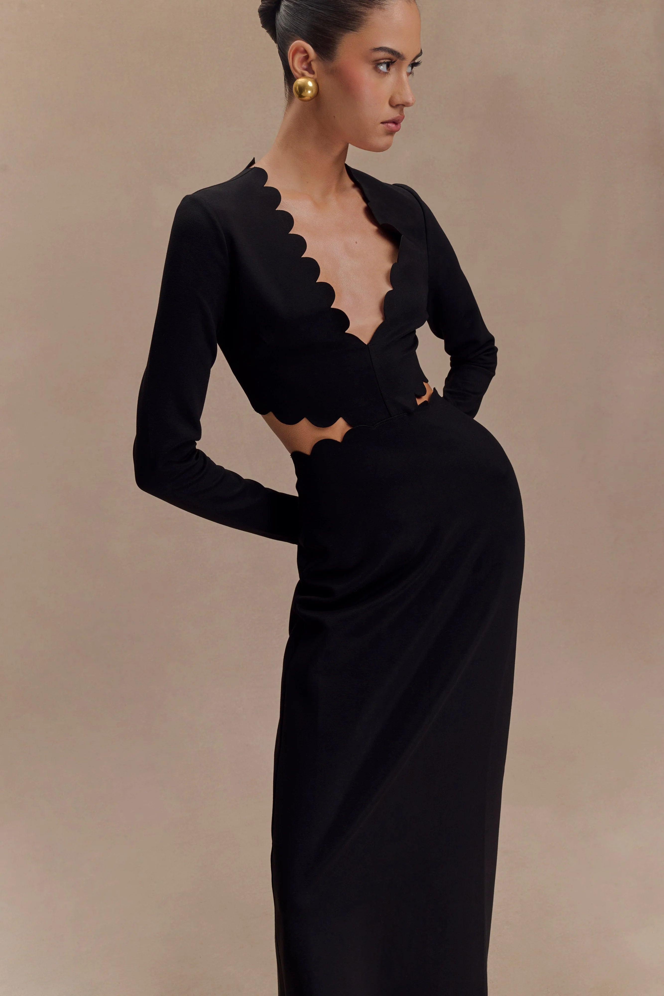 Cynthia Scalloped Halter Maxi Dress - Black