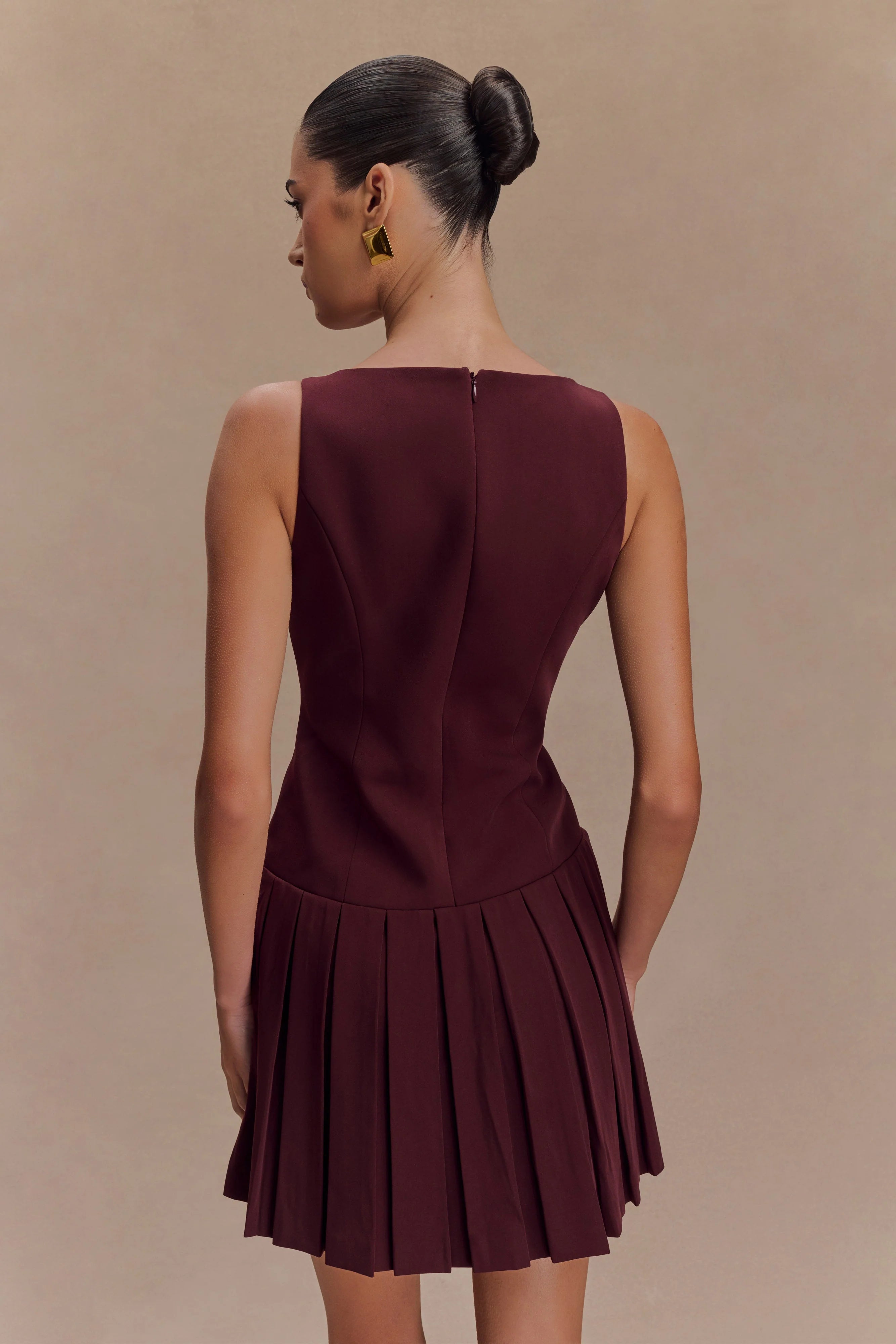 Mackenzie Sleeveless Pleated Mini Dress - Mahogany