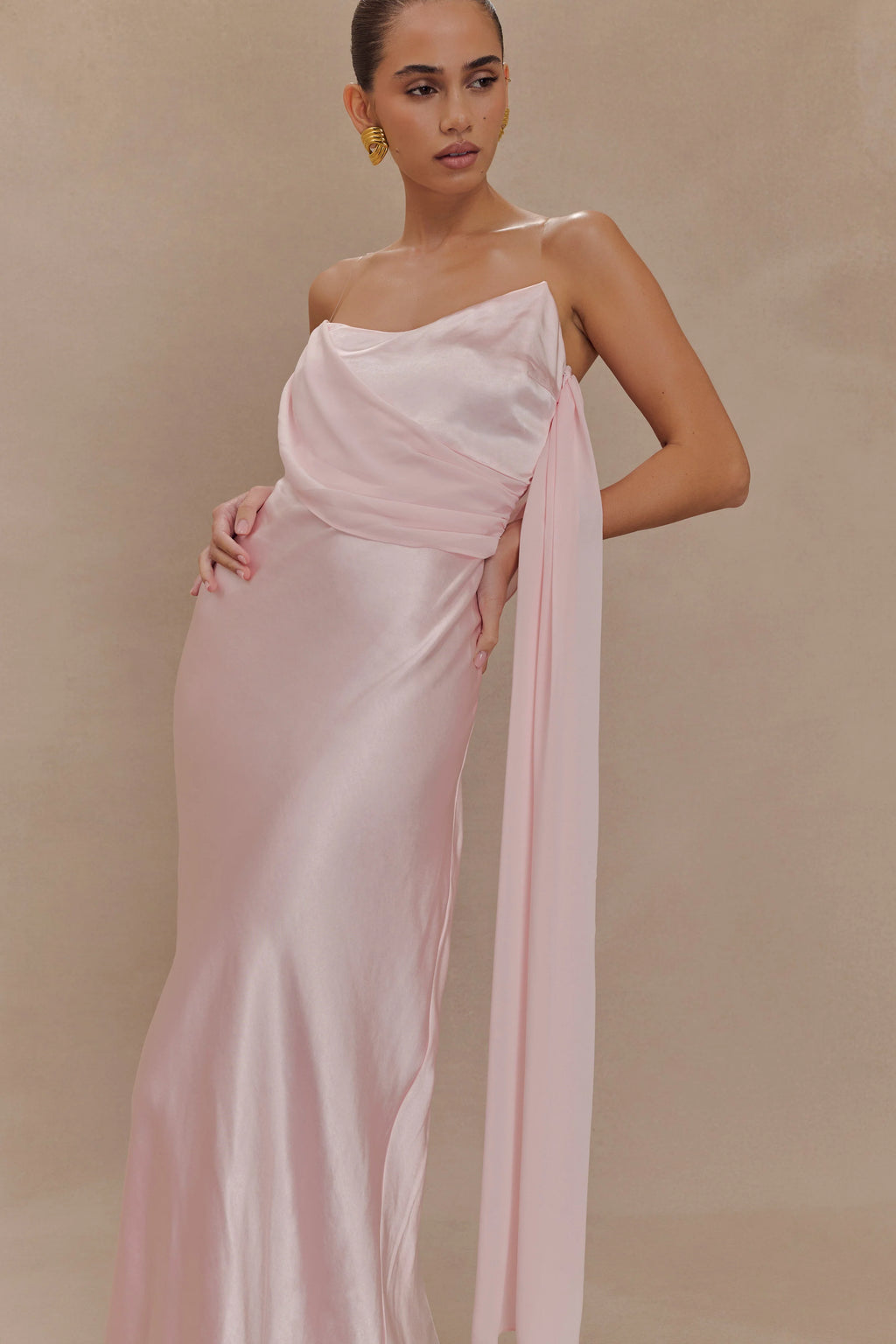 Carah Carah Satin And Chiffon Maxi Dress - Pale Pink – brandonstores